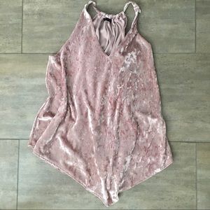 Crushed Velvet V-front Tank